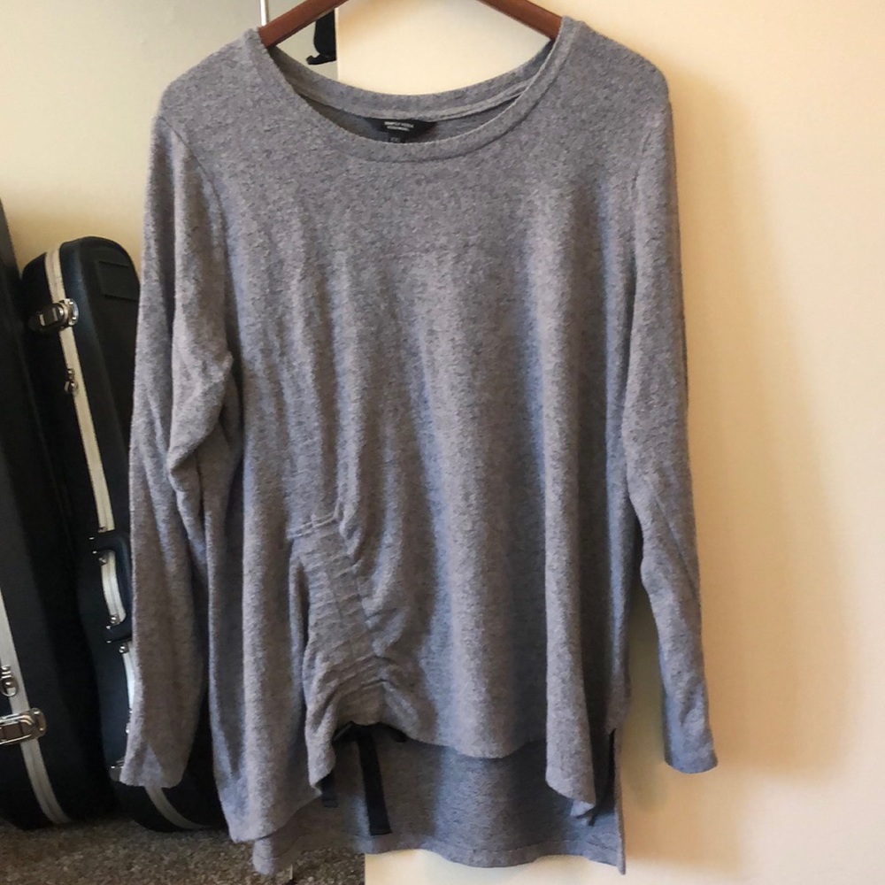 Simply Vera by Vera Wang sweater with bow
